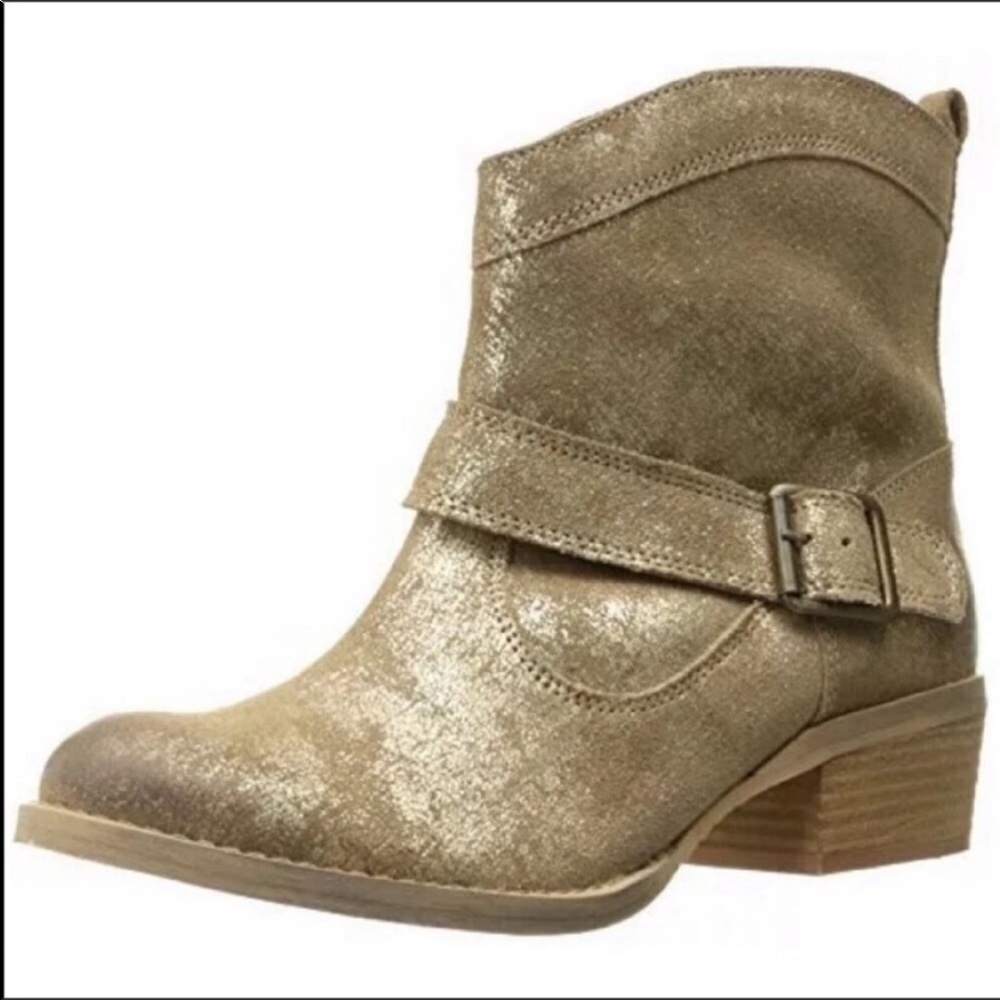 Sale!✨ Naughty Monkey Leather Metalicah Bootie Distressed Gold